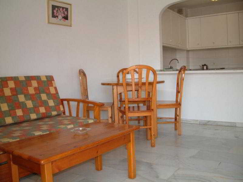 Apartamentos Jardines Del Gamonal Málaga Buitenkant foto